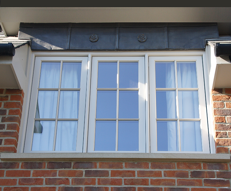 Edwardian Stepped Back casement in Little Greene 151